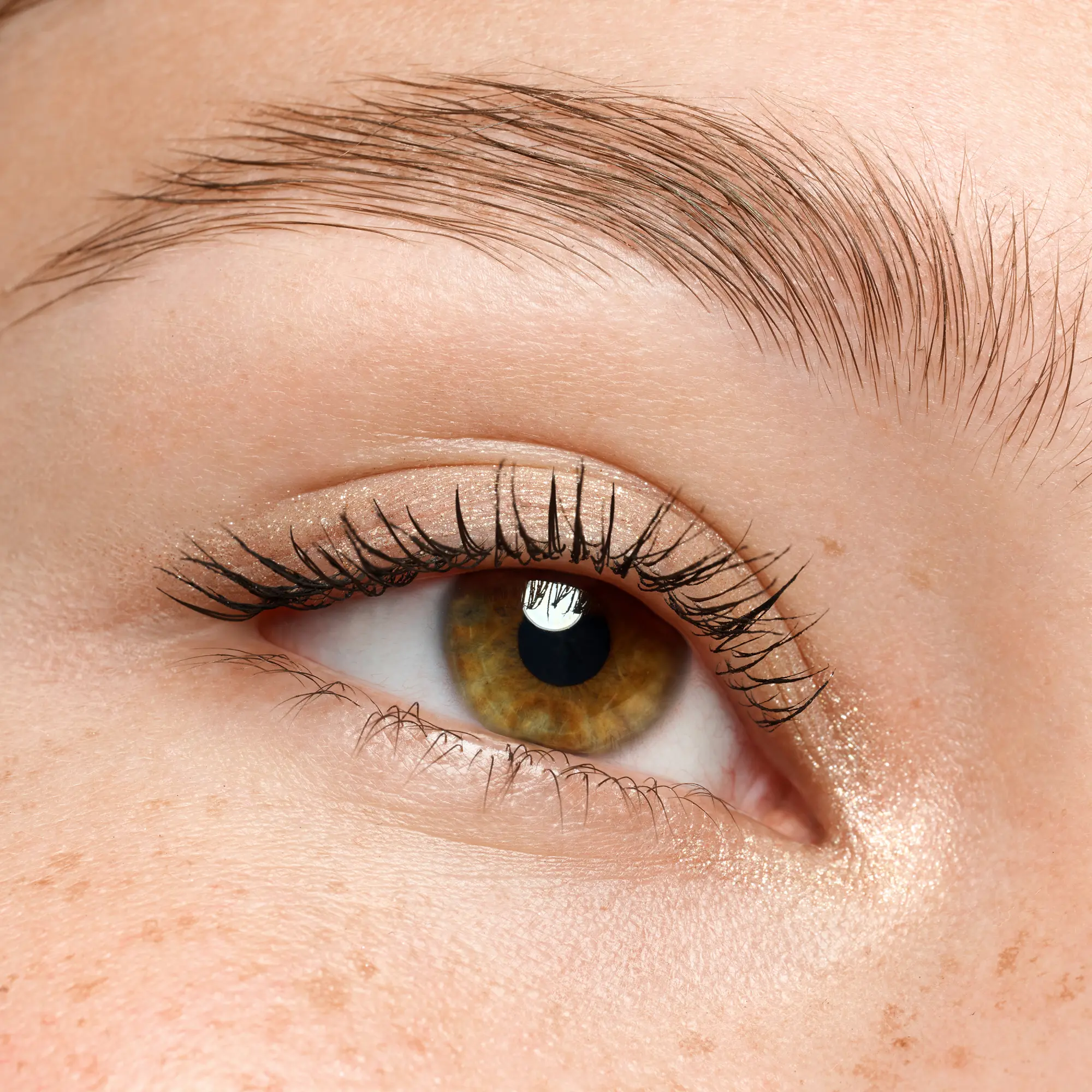 Satin Blend Gel Eyeliner 04 Sunlit Shimmer - Image 4