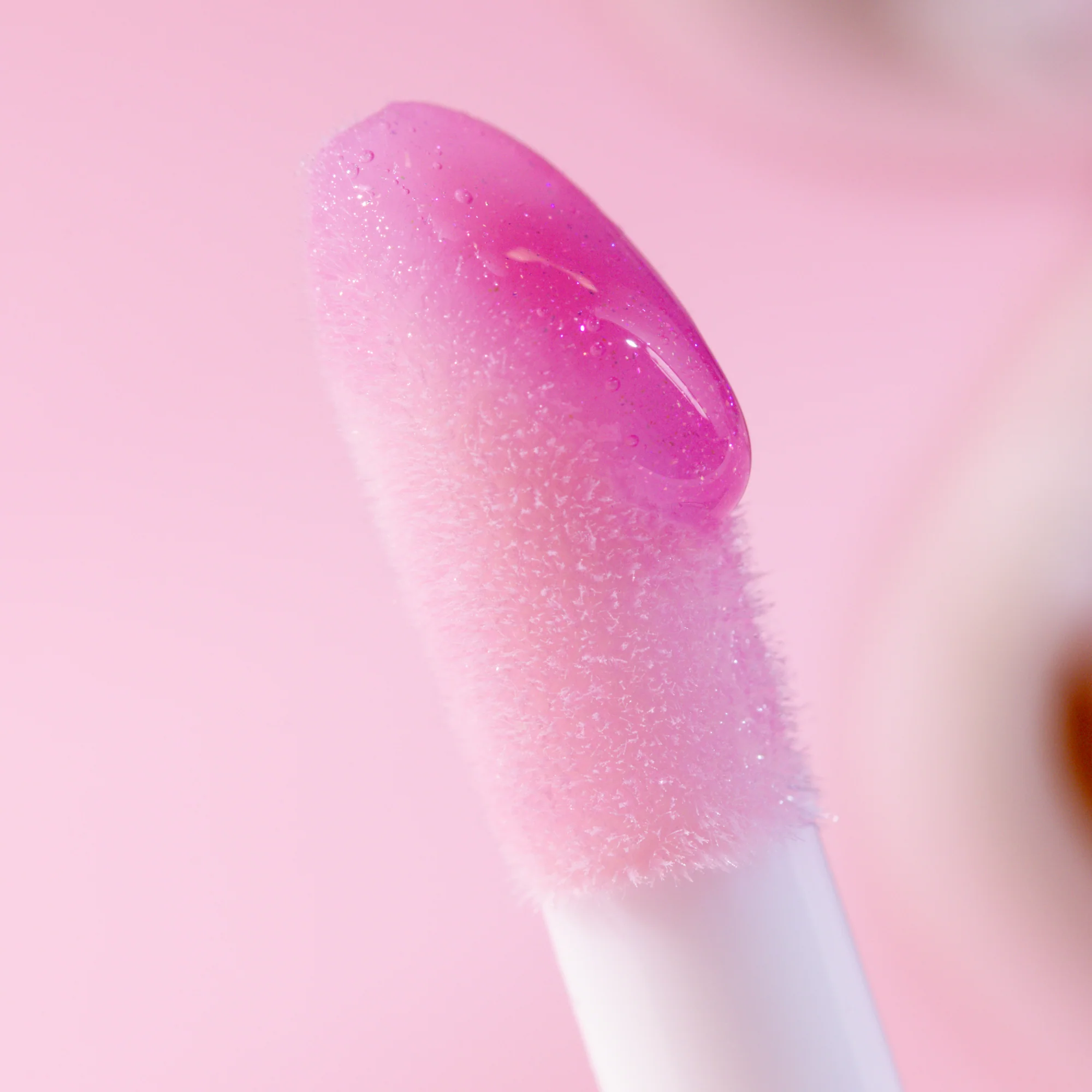 The Most Wonderful Kiss Of The Year Hydra Kiss Lip Oil Set 01 - Image 12