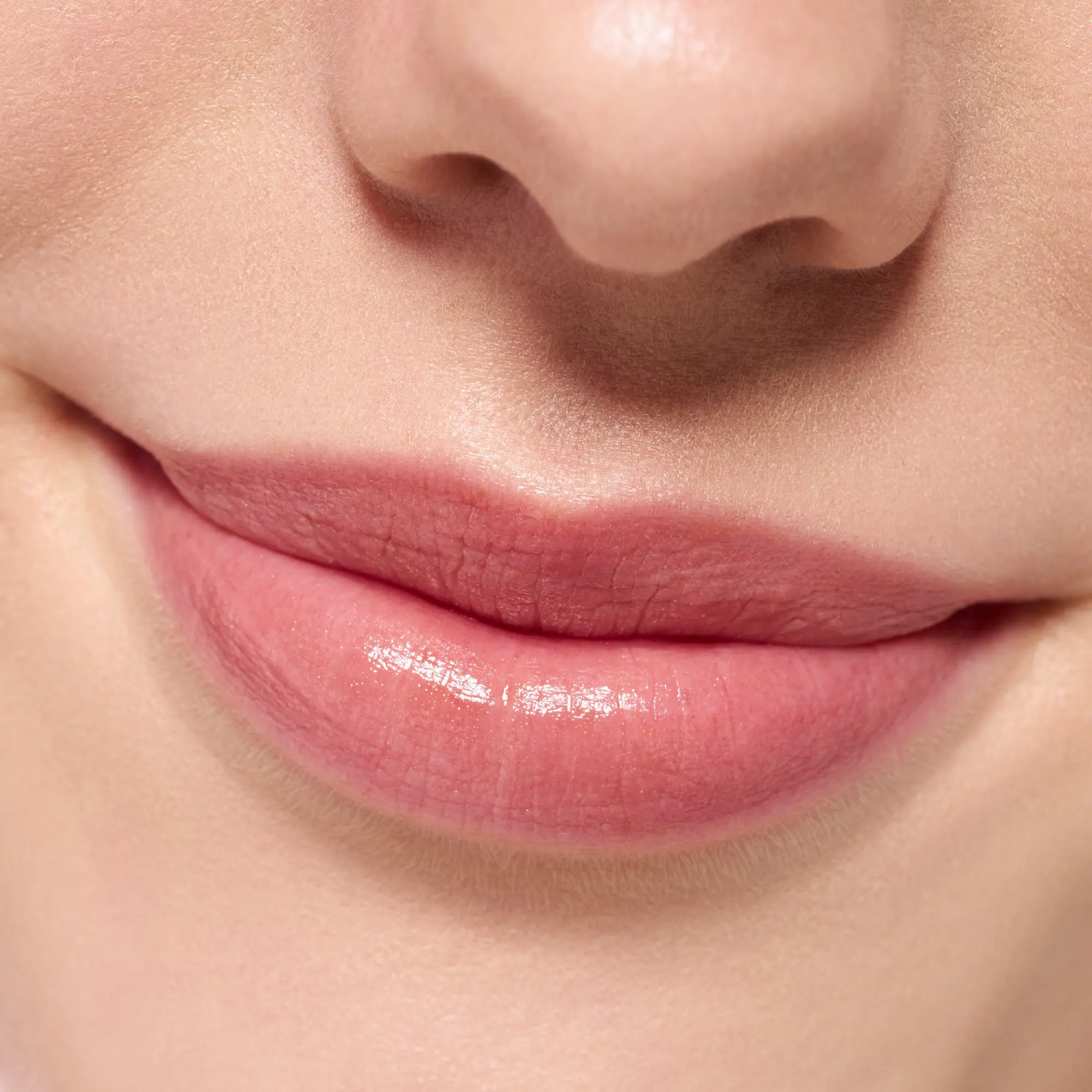 The Super Peptide Glossy Lip Butter Set Like A Sunday Morning - Image 4