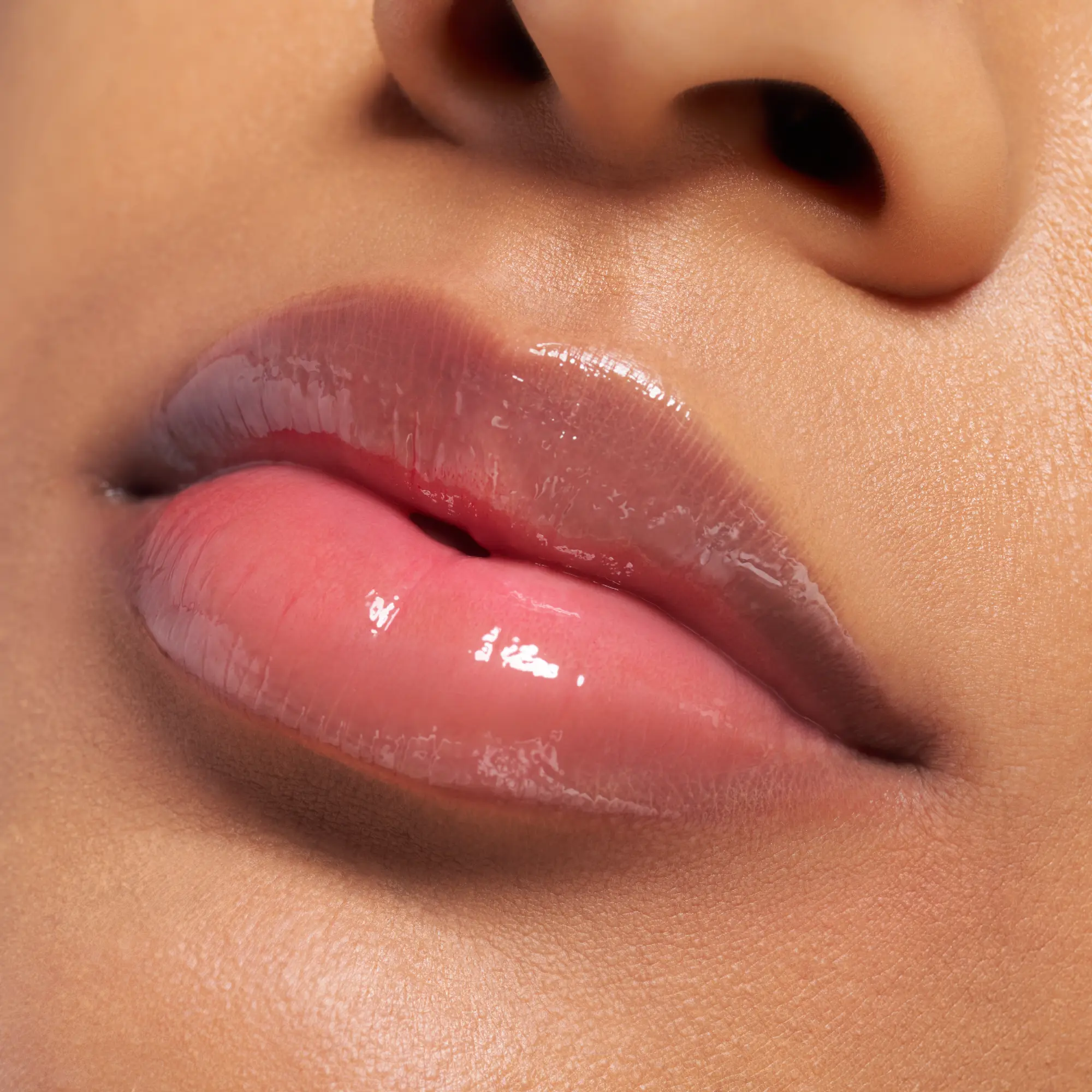 What The Fake! Plumping Lip Gloss 100 Sheer Genius - Image 6