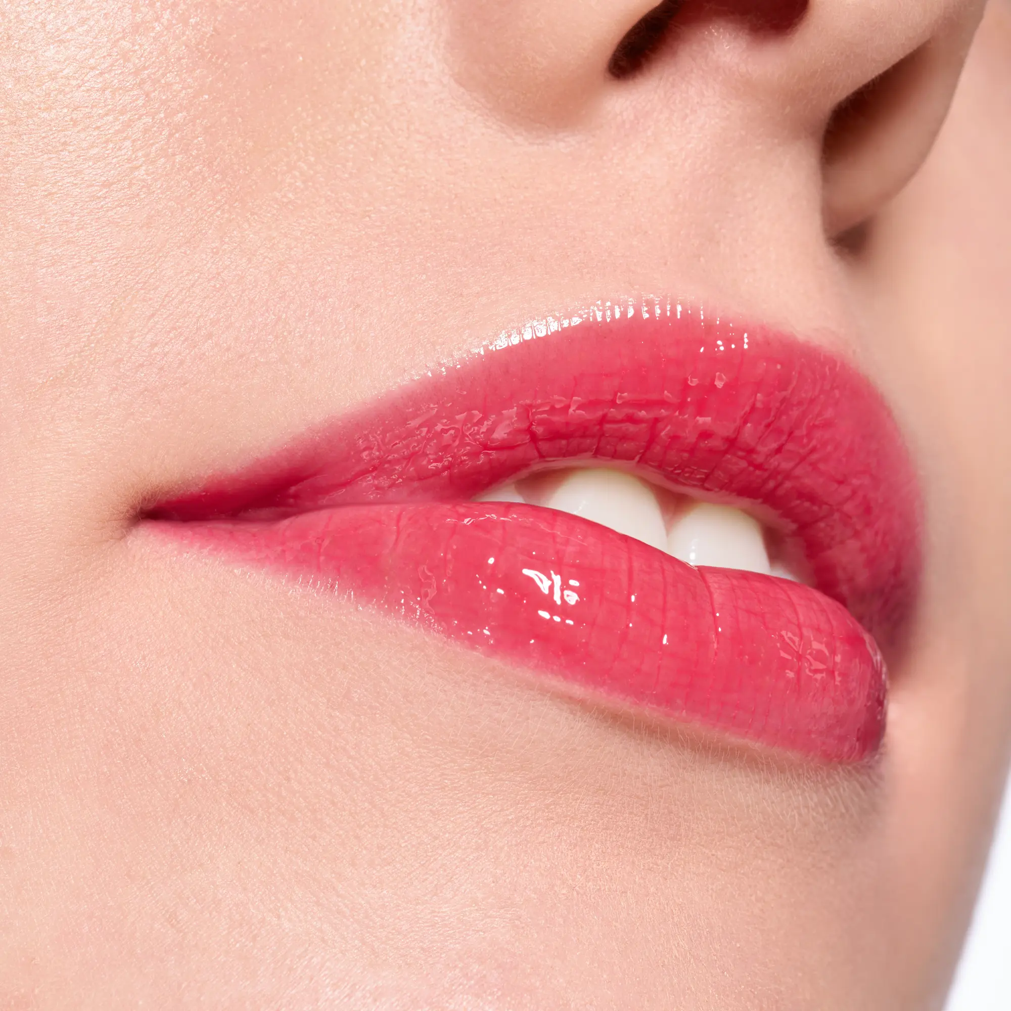 What The Fake! Plumping Lip Gloss 101 Main Squeeze - Image 3