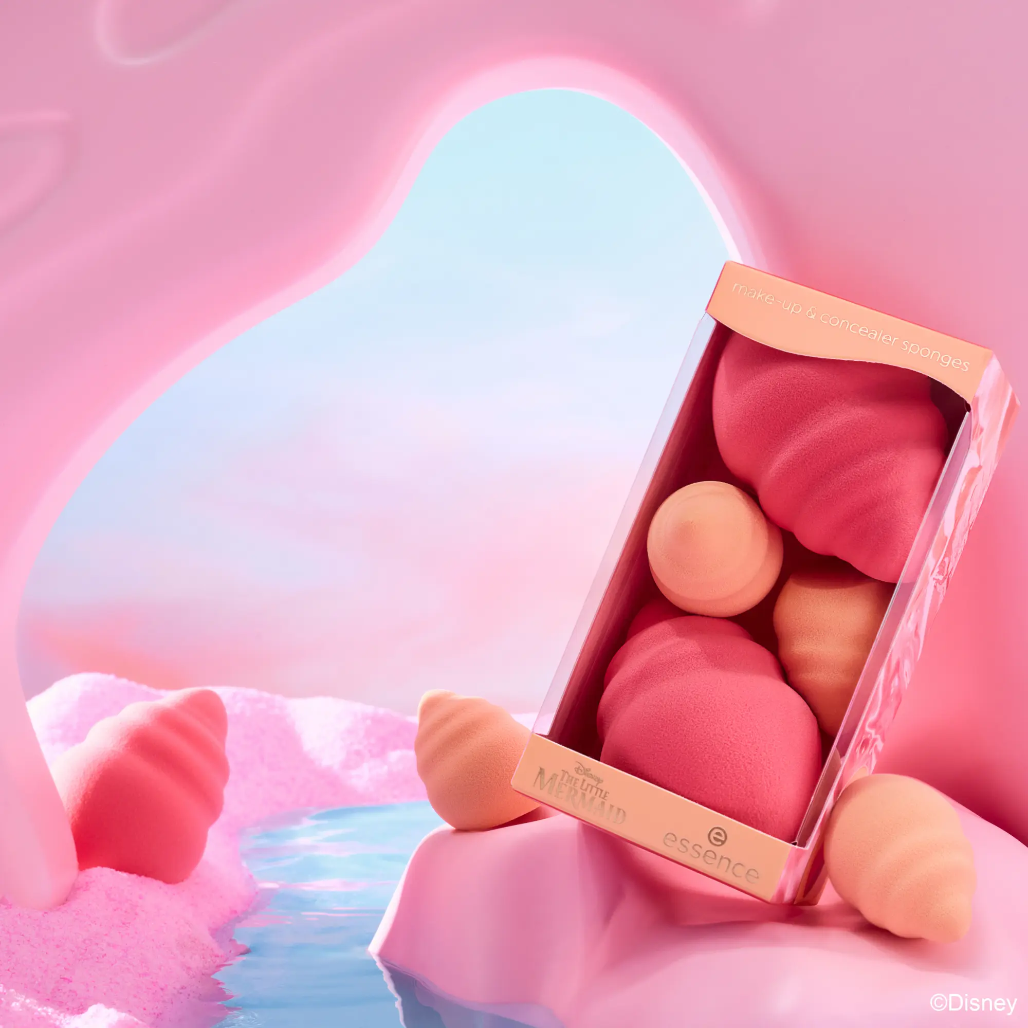 X Disney The Little Mermaid Make-up and Concealer Sponges Coming Out Of My Shell - Image 4
