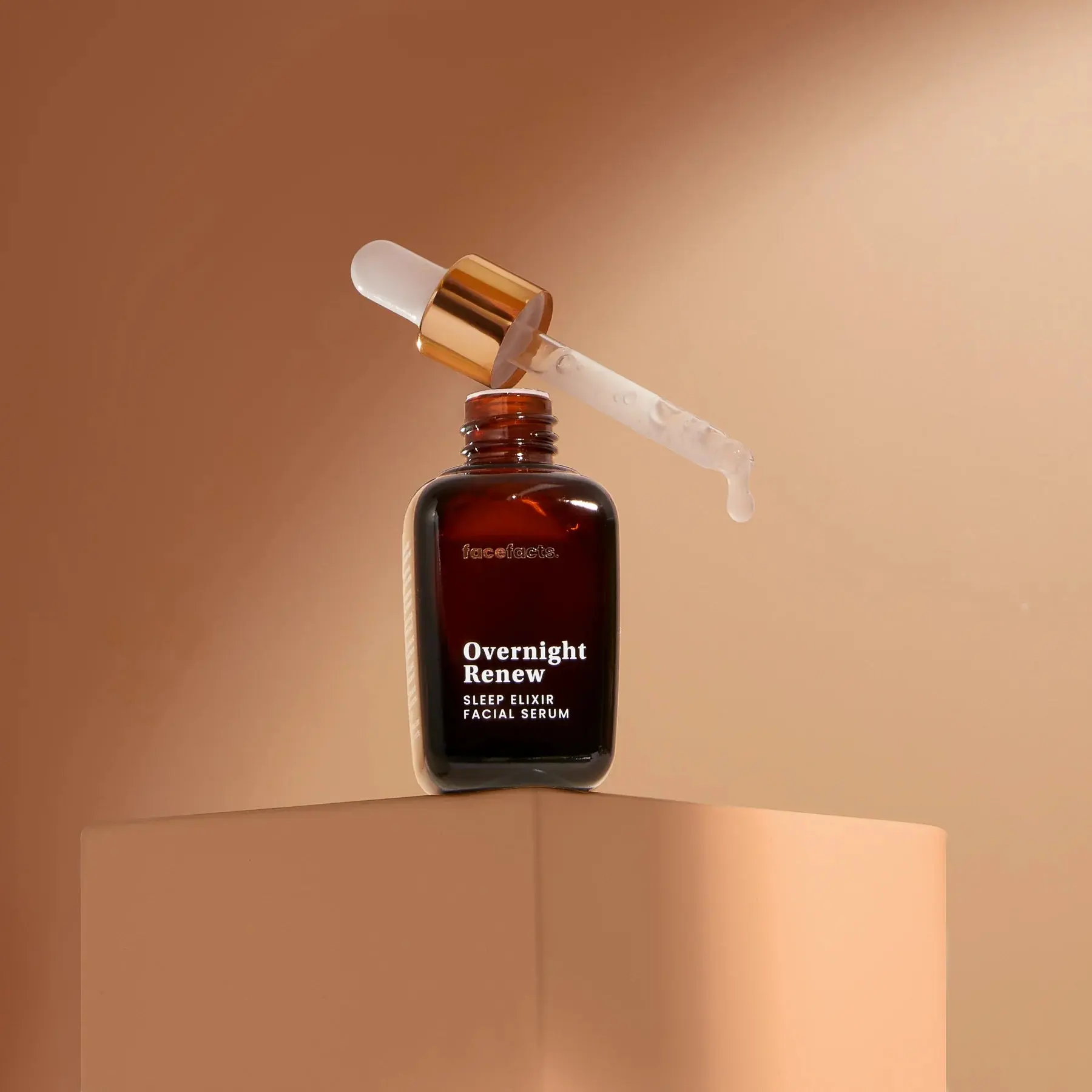 Overnight Renew Sleep Elixir Facial Serum - Image 3