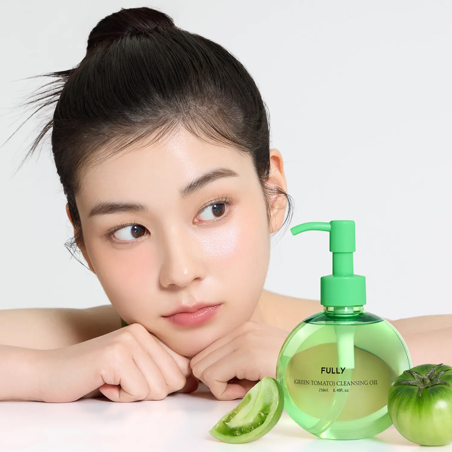 Green Tomato Cleansing Oil - Image 2