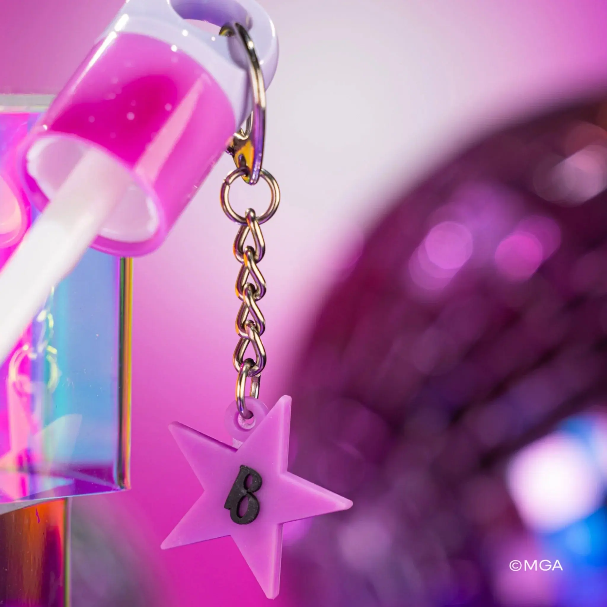 x Bratz Goin' Out Chloe Lip Kit - Image 4
