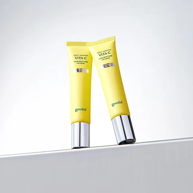 Green Tangerine Vita C Dark Circle Eye Cream - Image 2