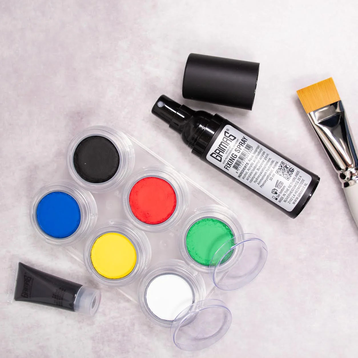 Fixing Spray - Image 3
