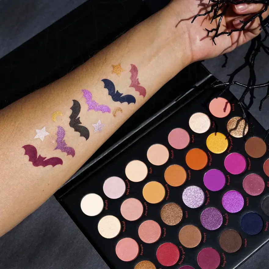On the Haunt 35 Shades Palette - Image 2