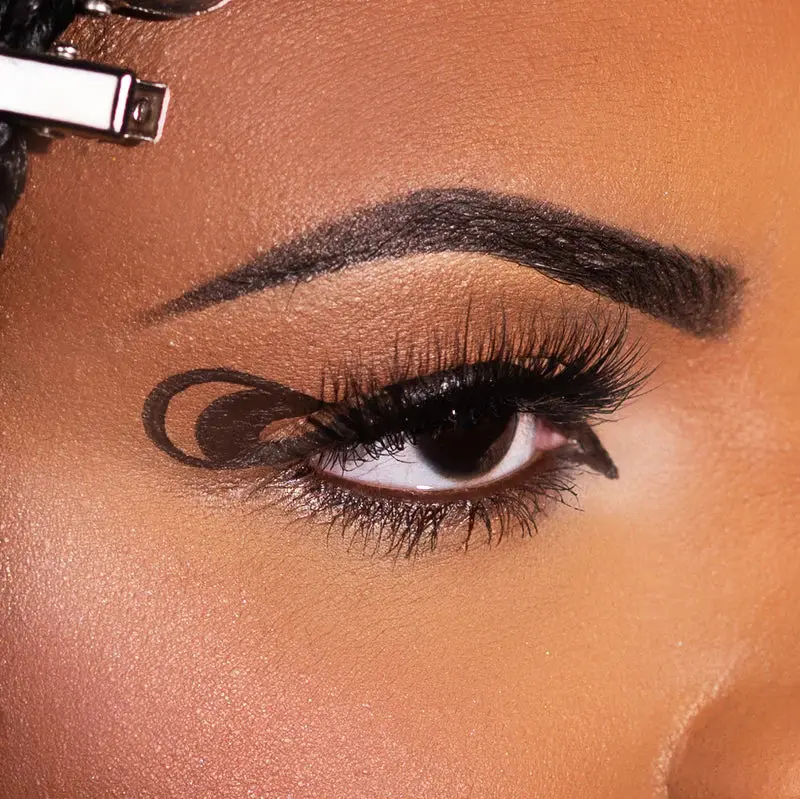 KimChi Chic Beauty Stage Proof Eyeliner Dark Brown - Image 2