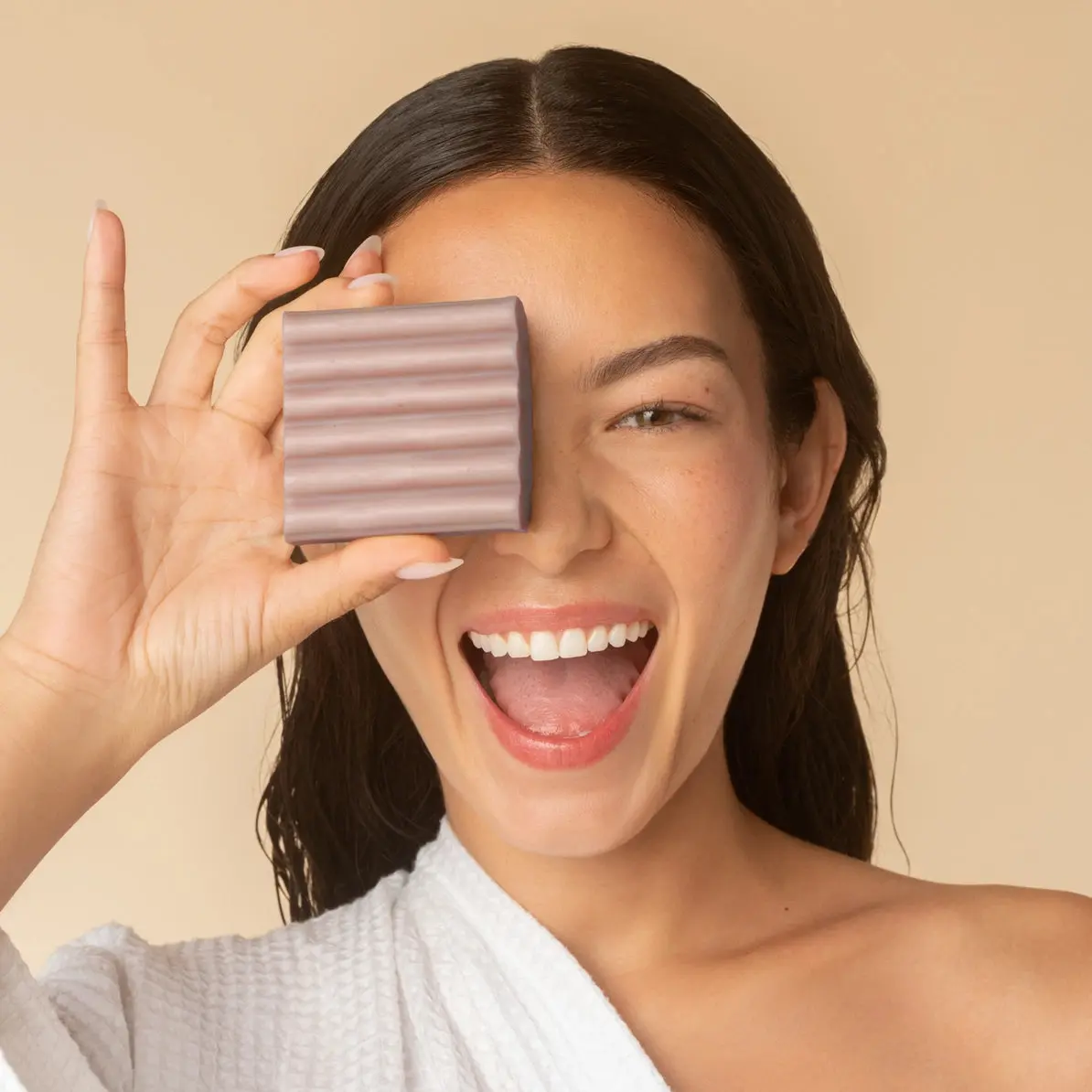 Cleansing Body Wash Bar Warm Sugar - Image 3
