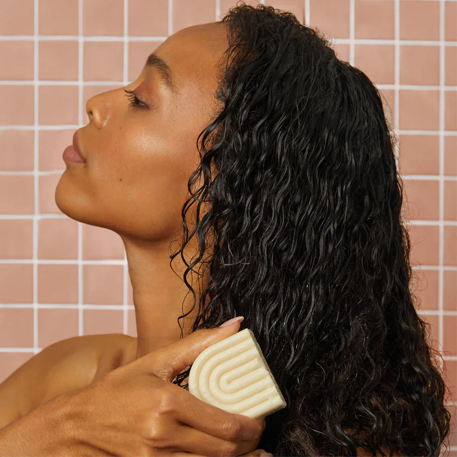 Coconut Oil Deep Moisturizing Solid Conditioner Bar - Image 2