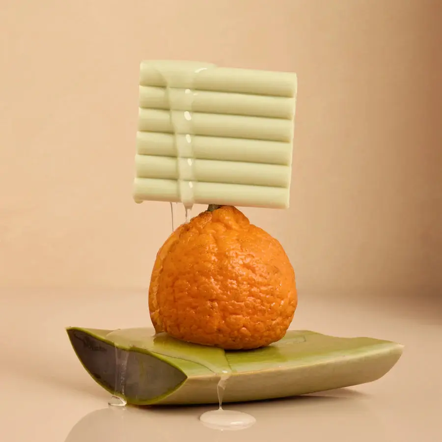 Glycolic Acid Face & Body Wash Bar - Image 4