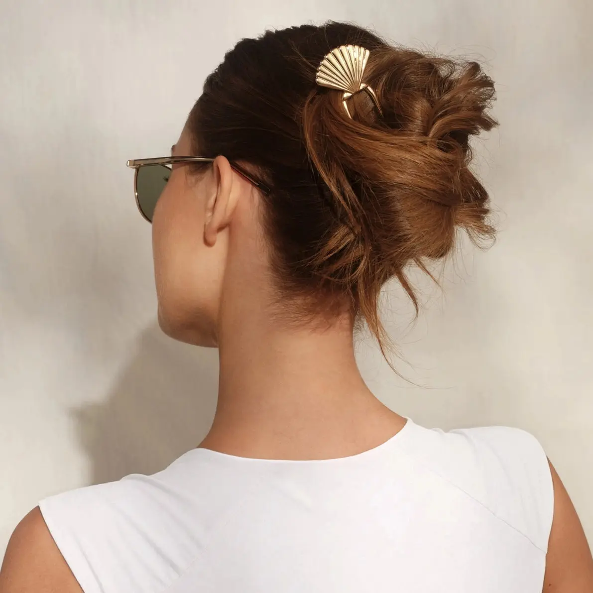 Metal Clam Shell French Hair Pin Gold - Image 2