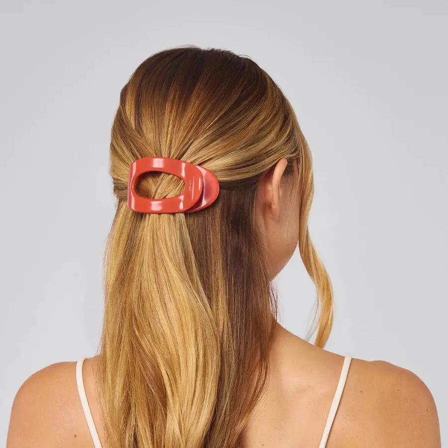 Recycled Plastic Flat Cloud Clip Cherry Medium - Image 2