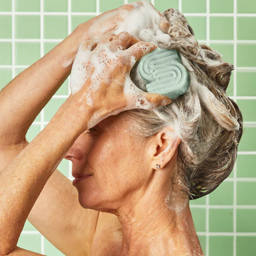 Rosemary & Biotin Volumizing Solid Shampoo Bar - Image 4