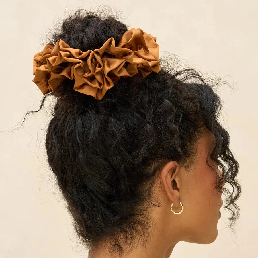 Ruffle Scrunchie Camel - Image 3