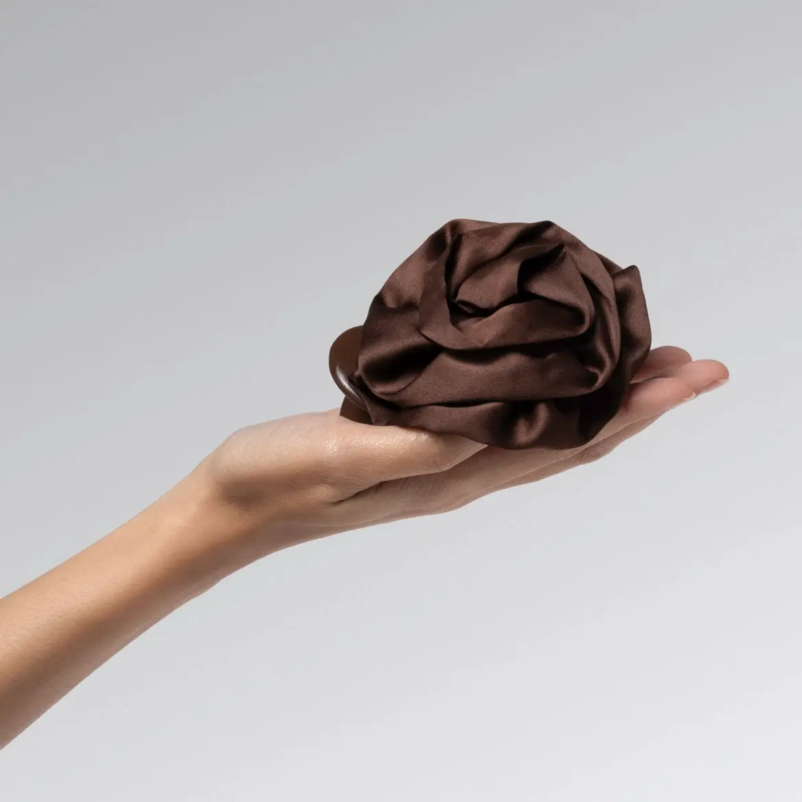 Satin Rosette Flat Cloud Clip Chocolate - Image 3