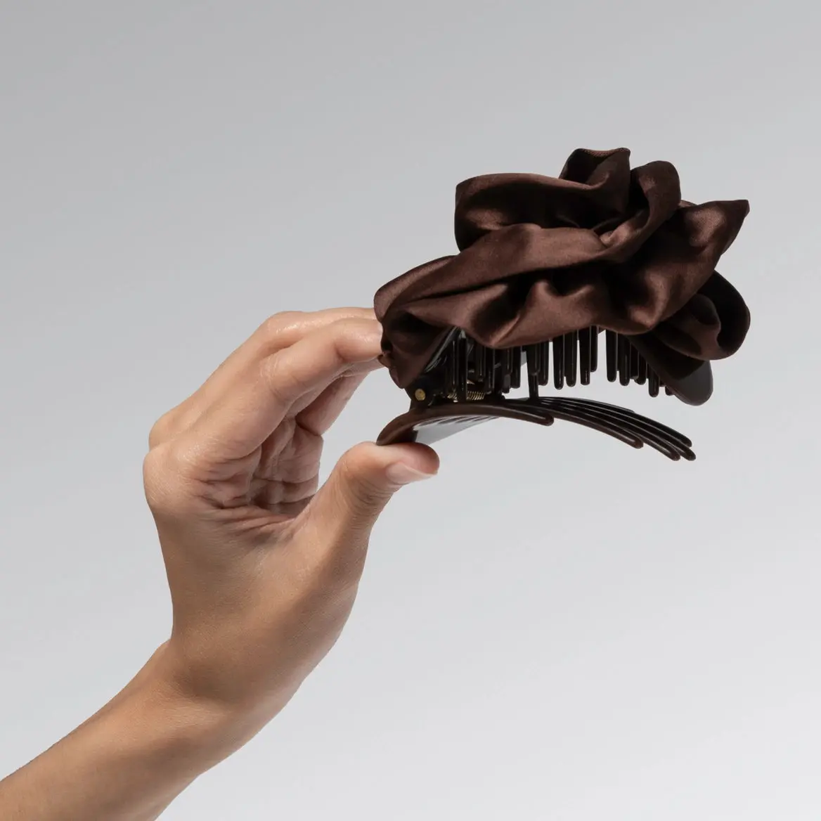 Satin Rosette Flat Cloud Clip Chocolate - Image 4