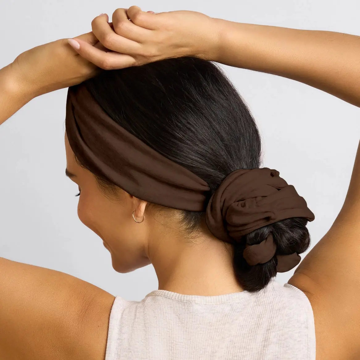 Set & Flow Heatless Curling Headband Chocolate Brown - Image 4