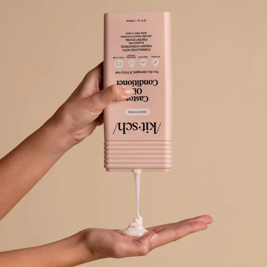 Smoothing Castor Oil Conditioner - Image 4
