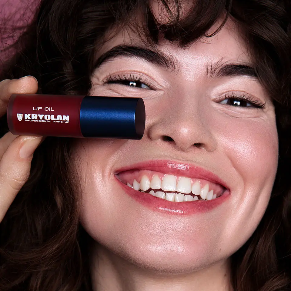 Lip Oil Ruby Kiss - Image 6