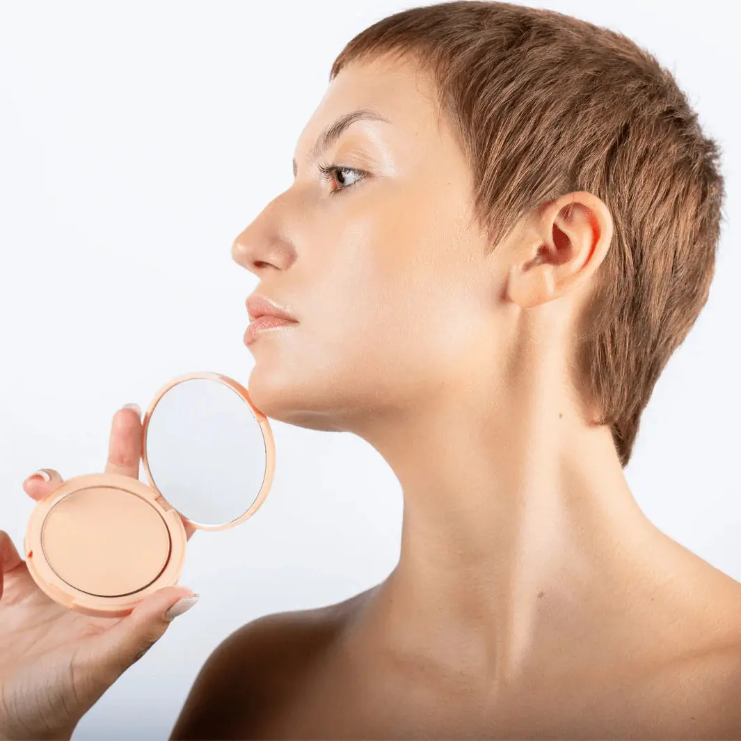 Mattifying Powder SPF15 - Image 3