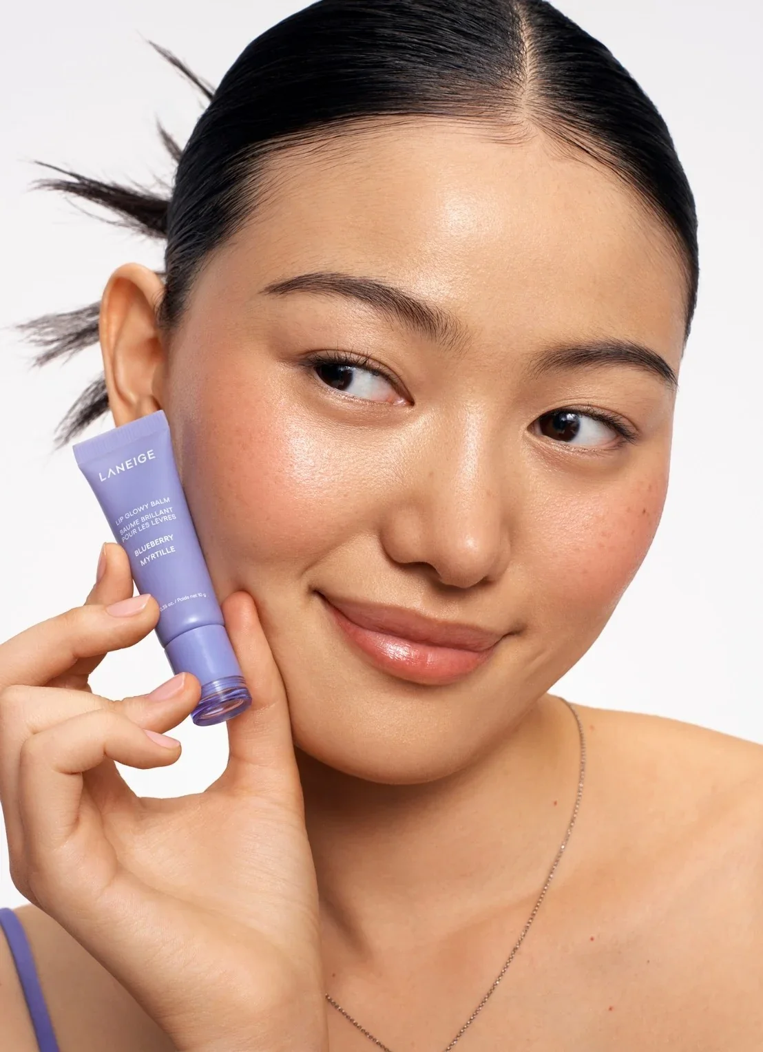 Laneige Lip Glowy Balm Blueberry - Image 4