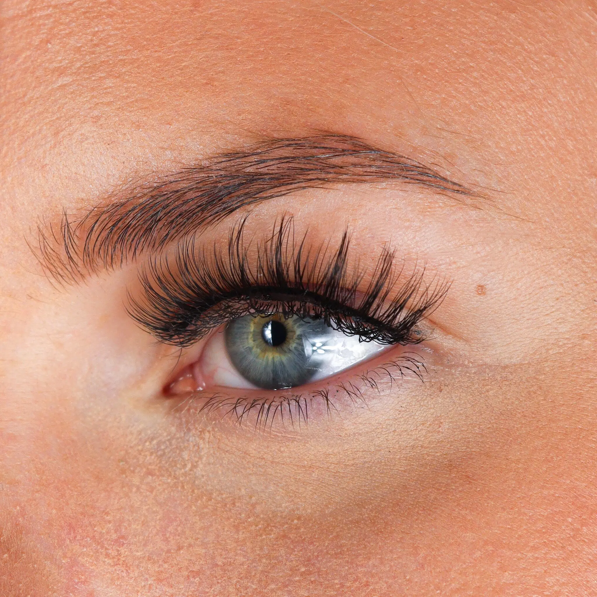 Lashes Naomi - Image 2