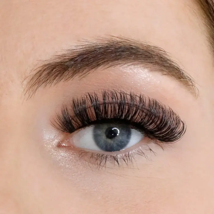 She's Fire Russian Strip Lashes - Image 2