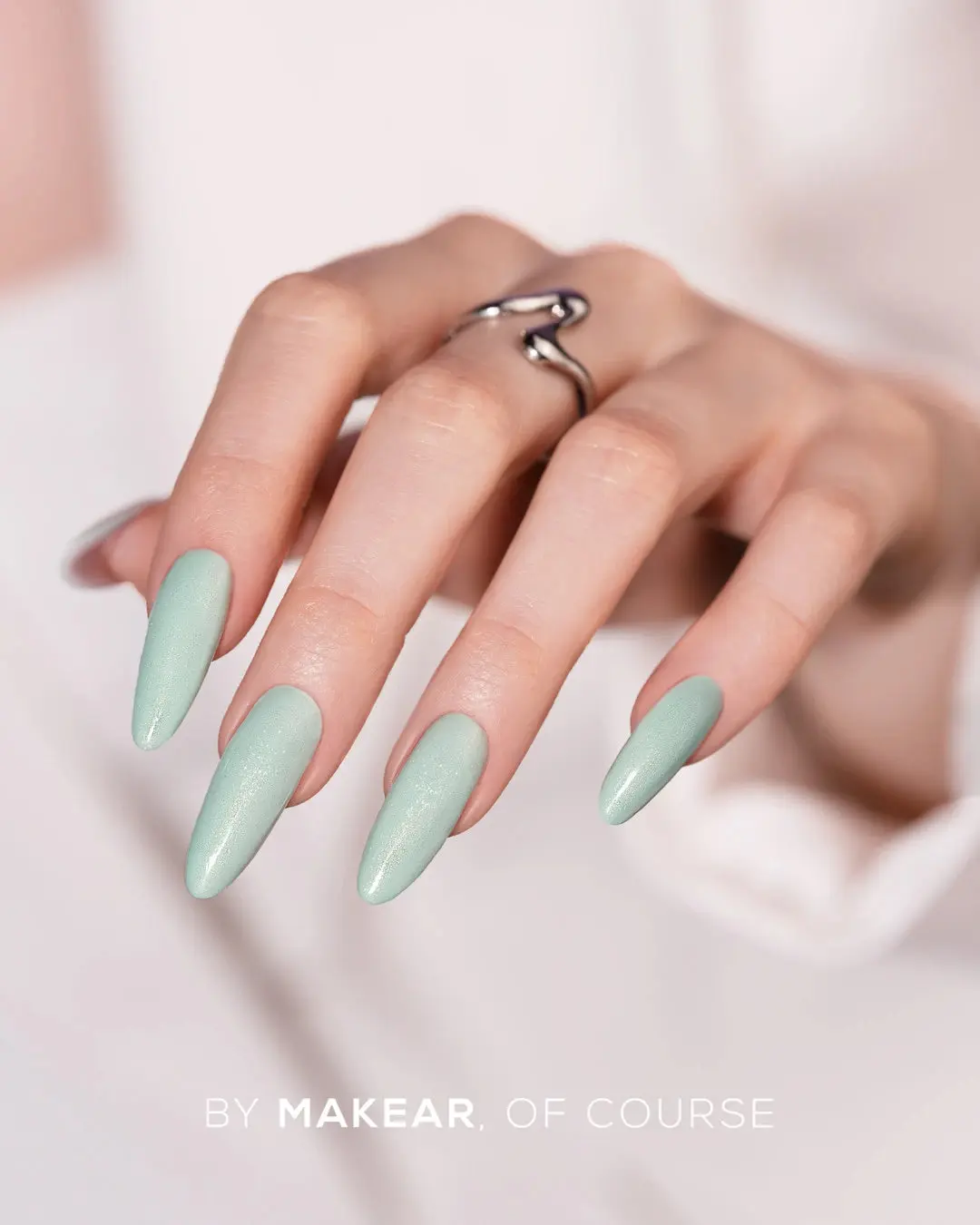 UV Gel Polish 409 - Image 2