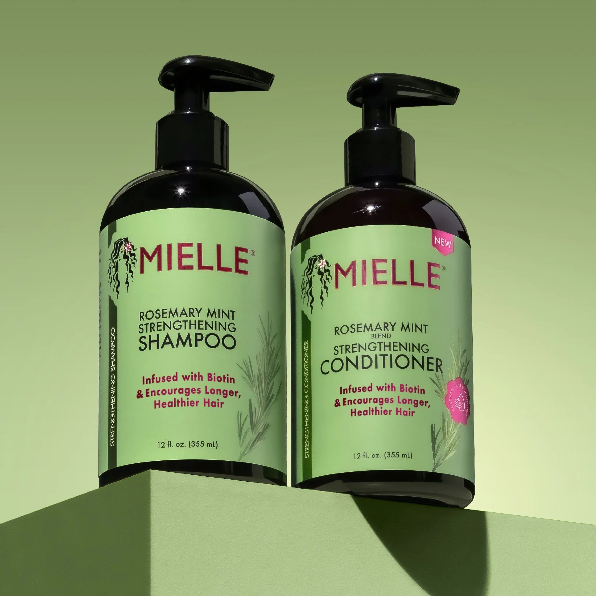 Rosemary Mint Strengthening Shampoo - Image 2