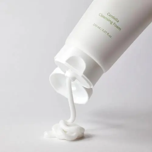 Centella Cleansing Foam - Image 4