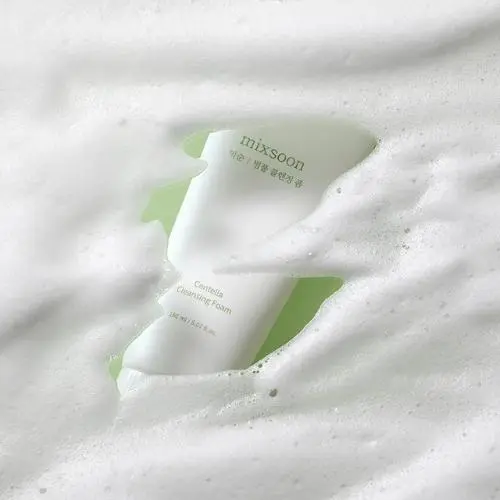 Centella Cleansing Foam - Image 5
