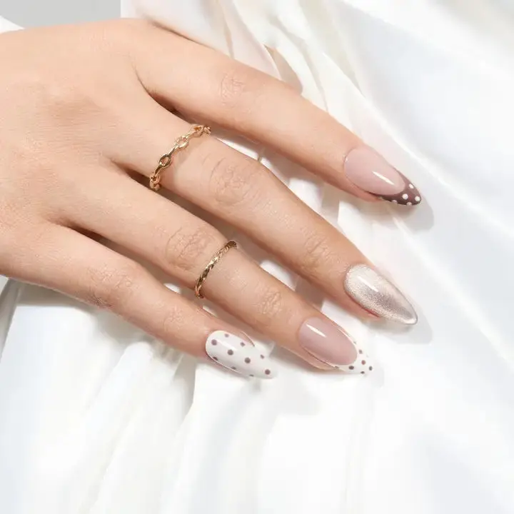 Gel Nail Polish Set Coffee and Cream - Image 4