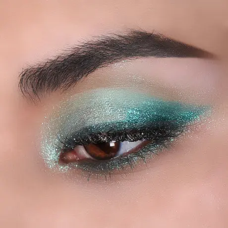 Chroma Light Shadow 010 Aquamarine - Image 2
