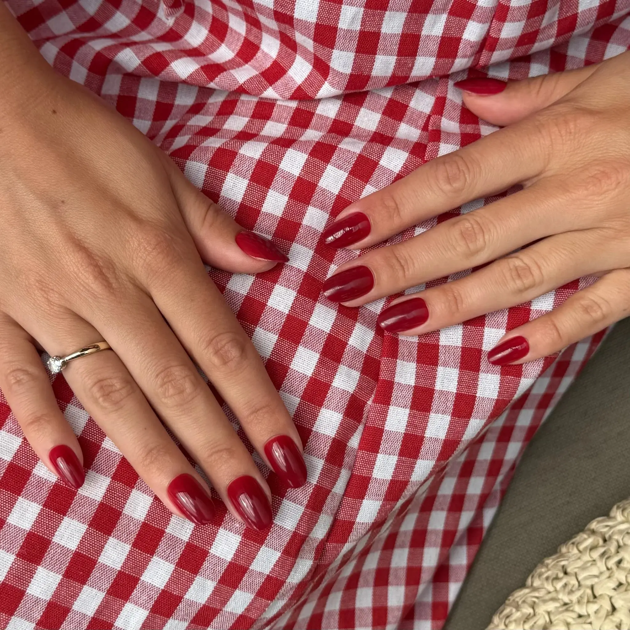 Soft Gel Press-On Nails Raspberry - Image 3