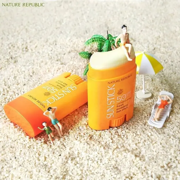 California Aloe Fresh Powdery Sun Stick SPF50+ - Image 2