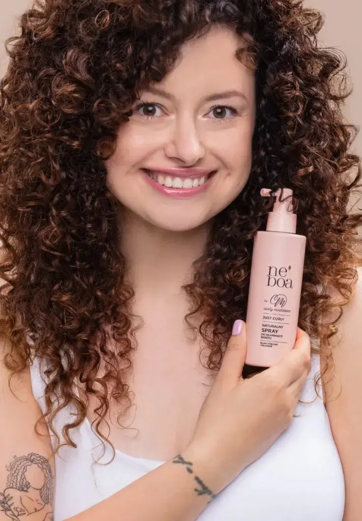 Curly Madeleine Just Curl Revitalizer Spray - Image 2
