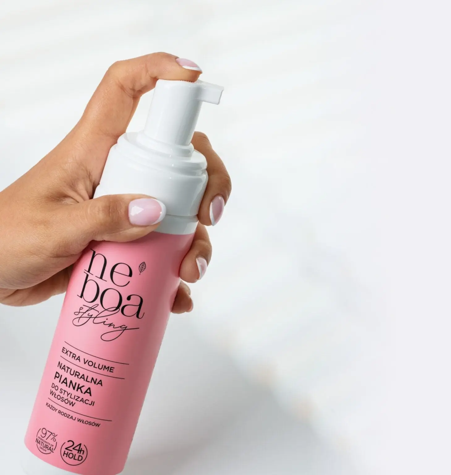 Modeling Hold & Care Hair Mousse - Image 2