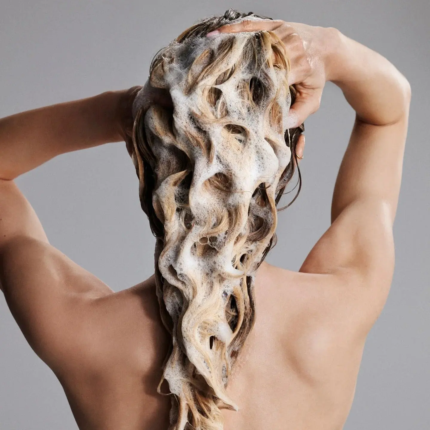 Repair Reveal Shampoo - Image 4