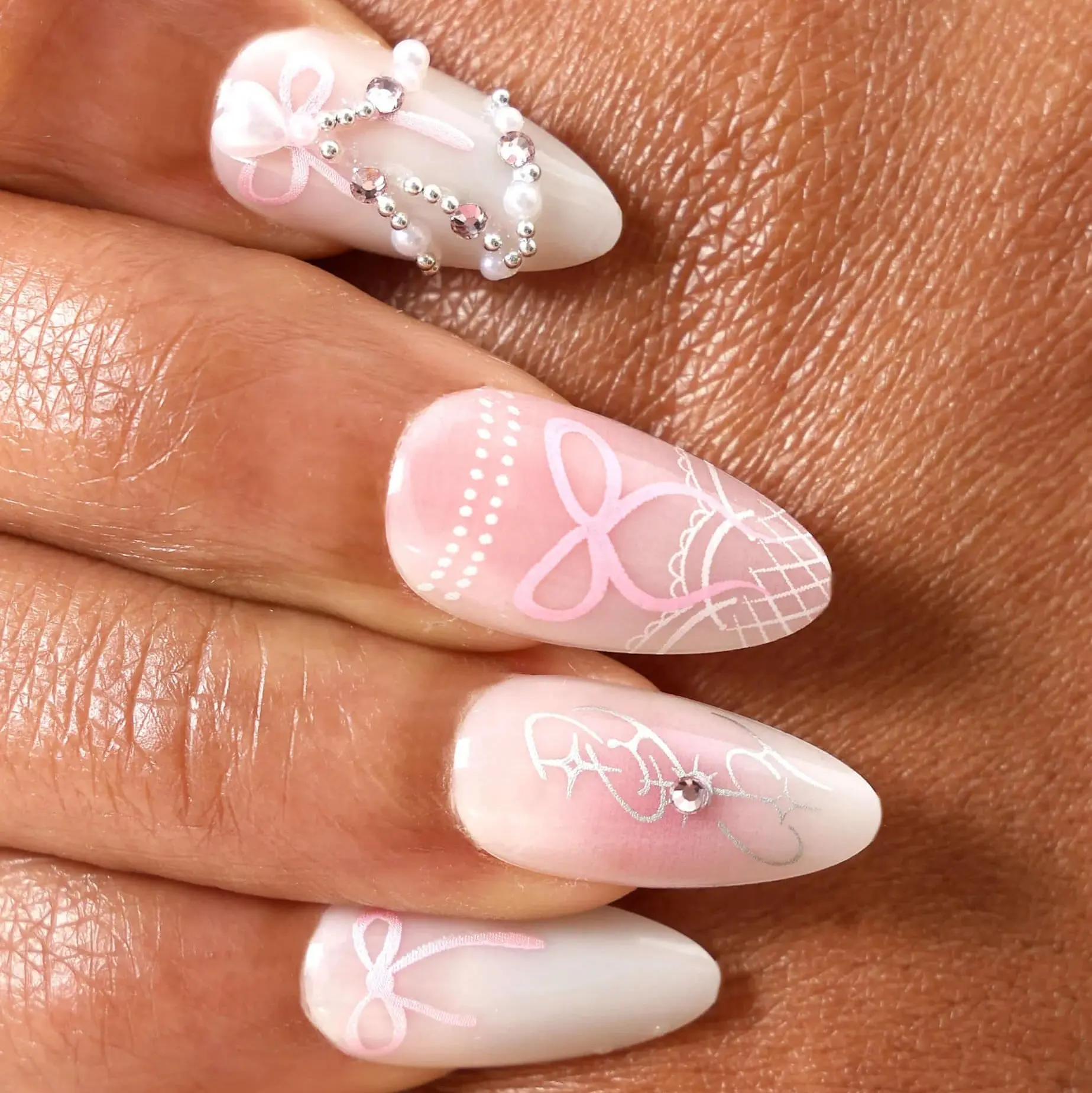 Press-On Nails Strawberries N Crème - Image 4
