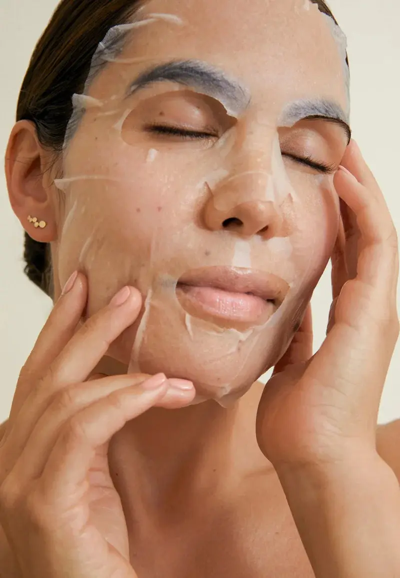 No.3 Tingle-Pore Softening Sheet Mask - Image 2