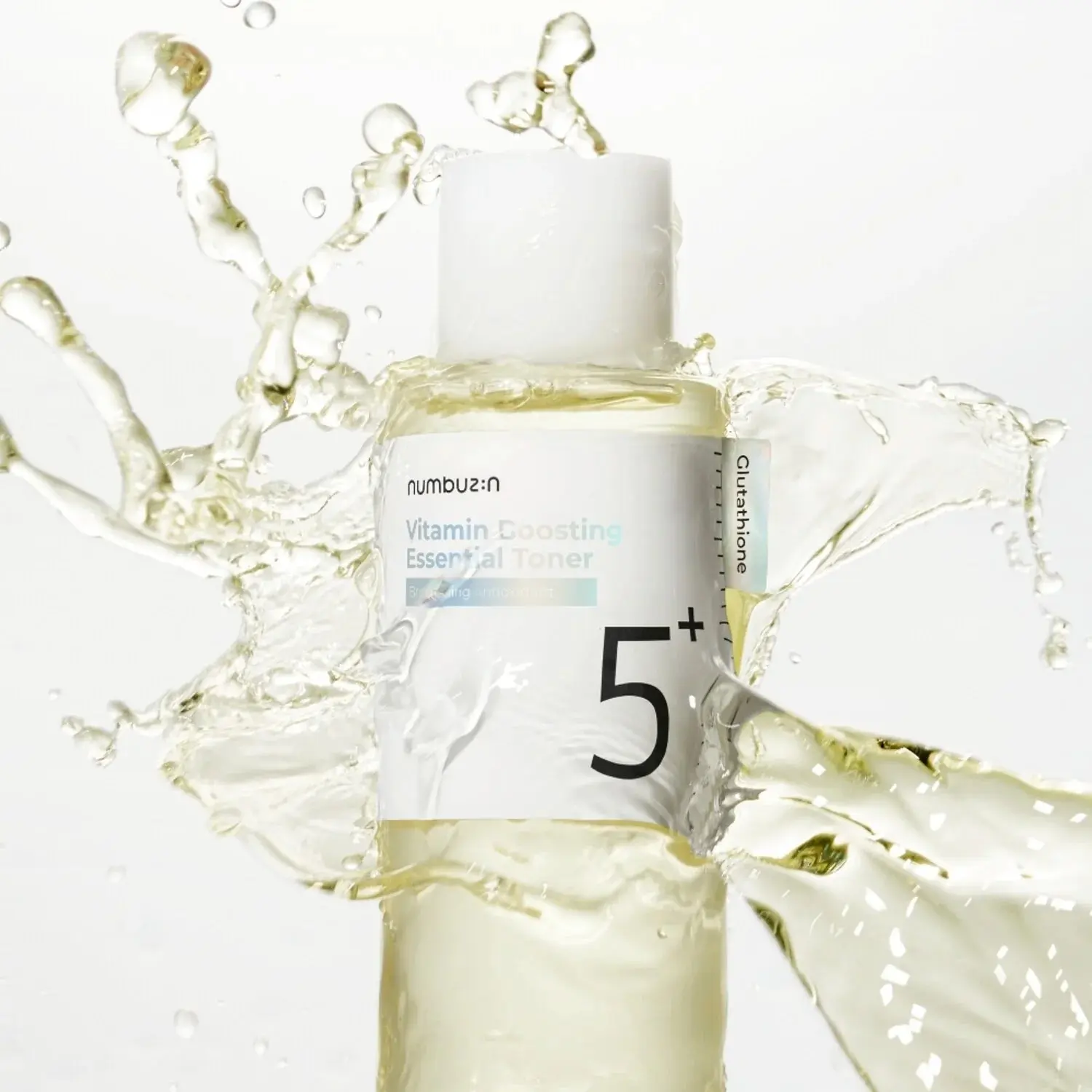No.5 Vitamin Boosting Essential Toner - Image 3