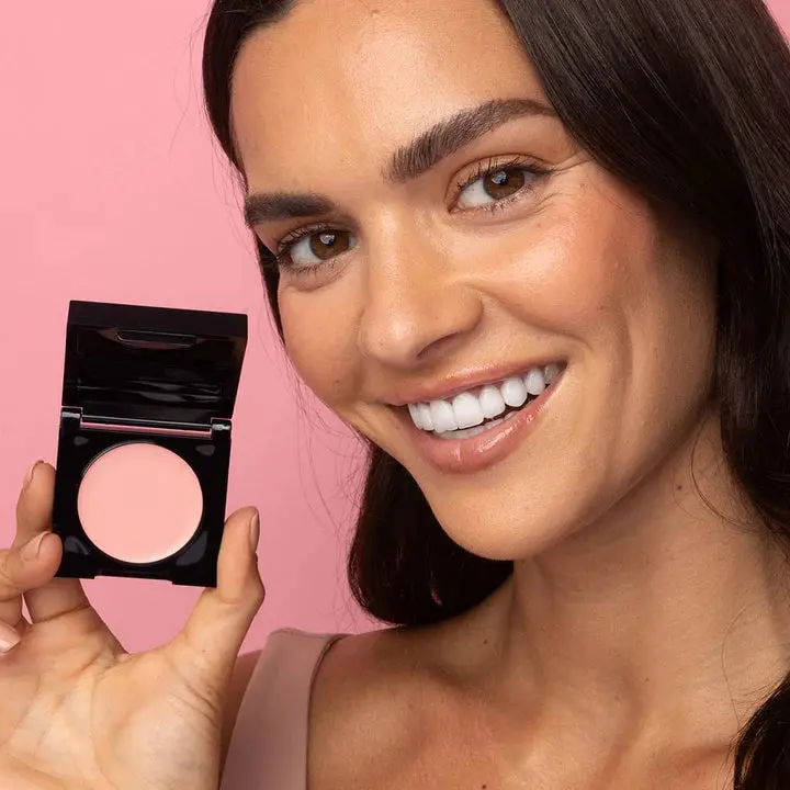 Under Eye Brightener - Image 3