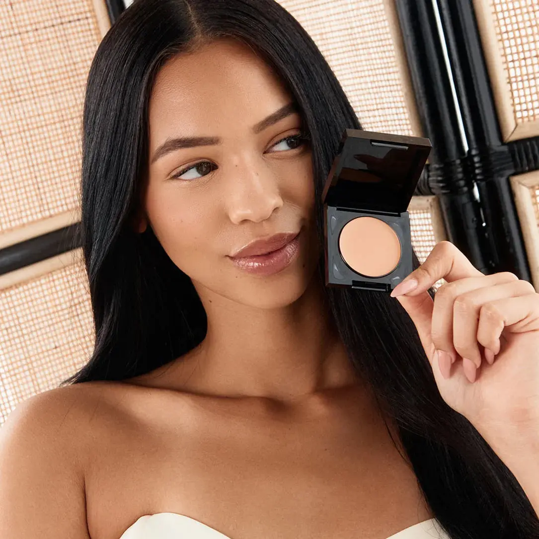 Under Eye Brightener Medium Nude - Image 4