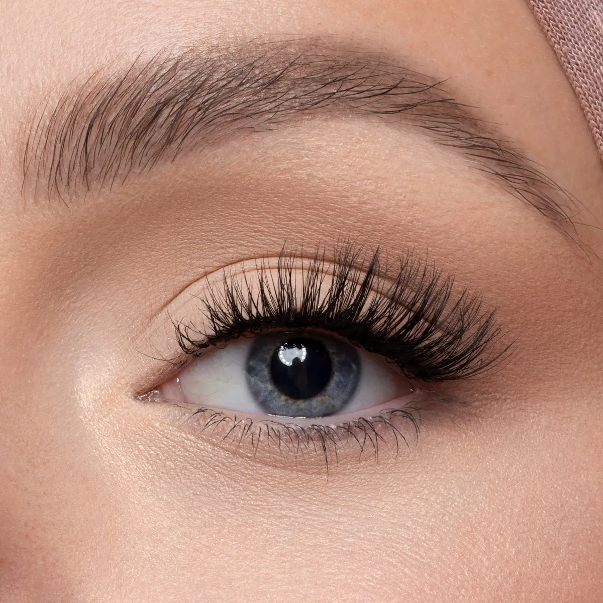 Lina Half Lashes - Image 2