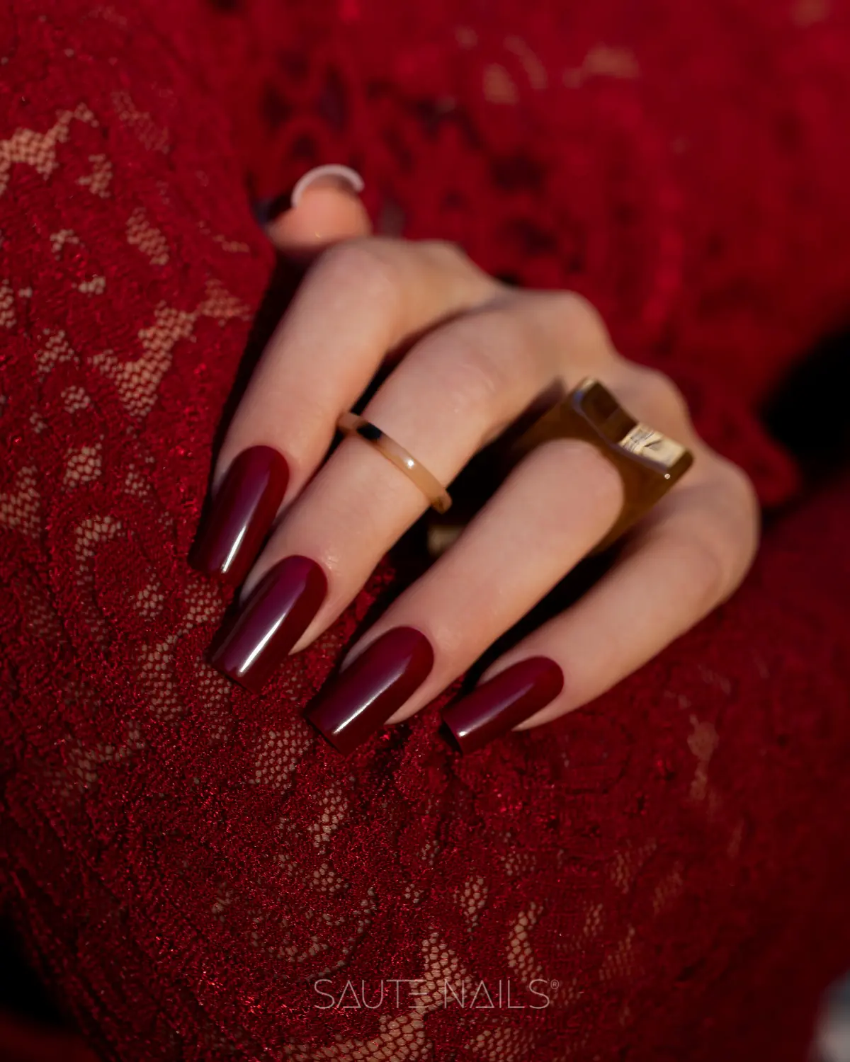 UV Gelpolish S327 Deep Cherry - Image 2