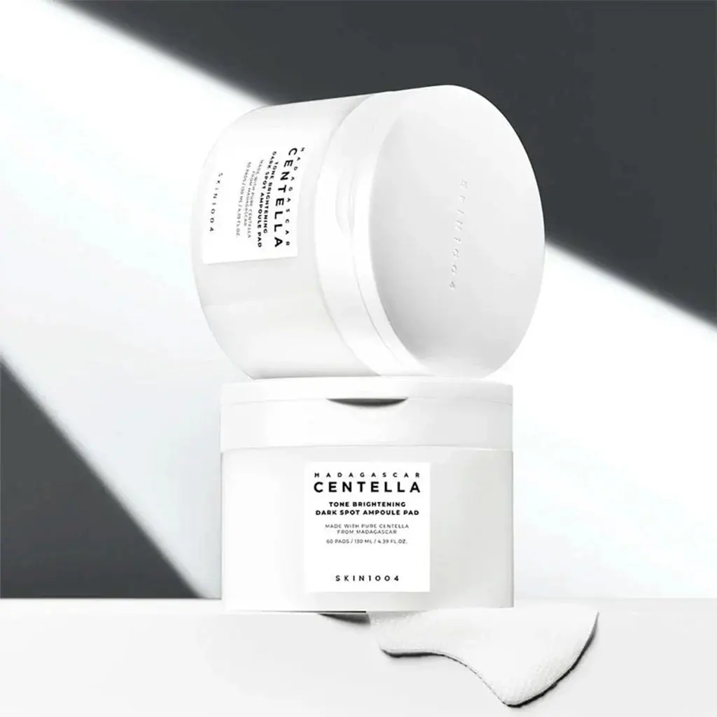 Madagascar Centella Tone Brightening Dark Spot Ampoule Pad - Image 5