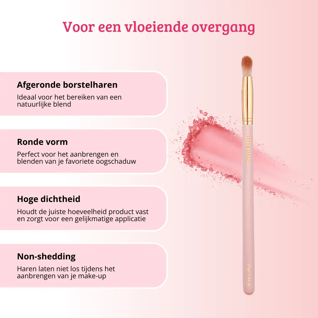 Soft Pink & Gold Crease Blender Brush - Image 3