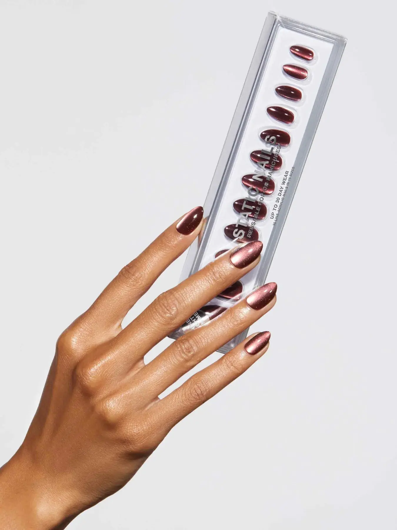 Reusable Pop-On Manicure Influenced Almond - Image 4